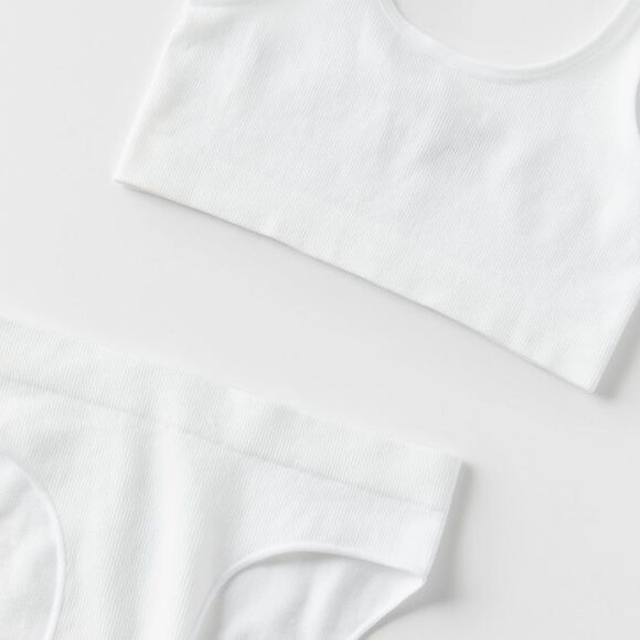 ZARA Kids | White | Top and Bottom Set - Picture 2 of 4